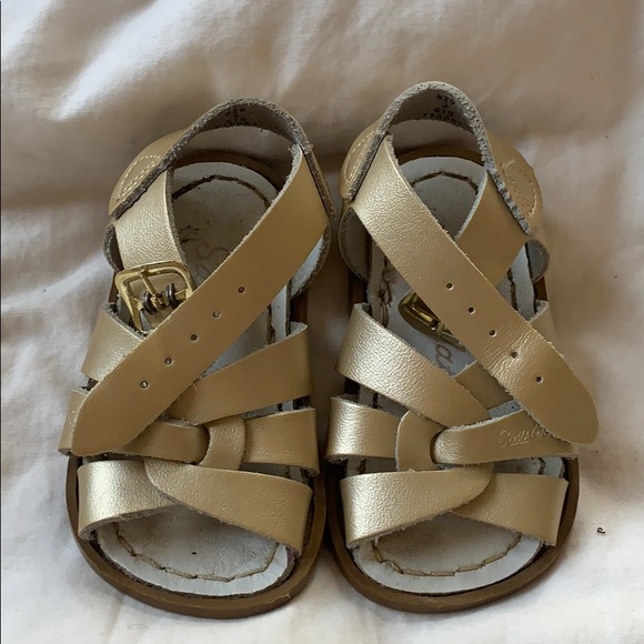 Sandals - Picture 4 of 5